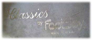 Classic by FootJoy（クラシック バイ フットジョイ）ロゴ