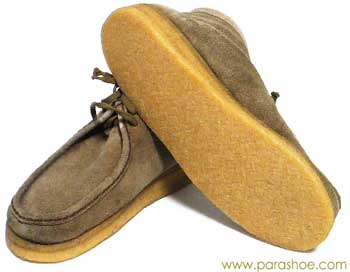 クラークス ワラビー ブーツ（Clarks WALLABEE BOOT）のオールソール交換修理前と修理後