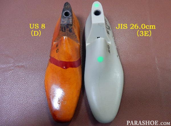 アメリカ（米国）木型（ラスト）サイズUS8（Dワイズ）と、日本の紳士靴の木型（プラ型）サイズ26.0cm（3E/EEE ワイズ）