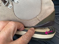 ビズビム(visvim/ヴィズヴィム)ブーツのソール剥がれ部分とウェルト部